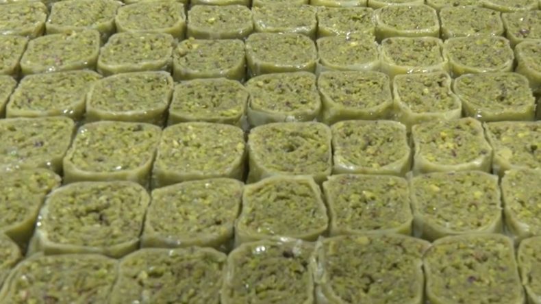 Tatlıcı Zam Yapmadı, 10 Ton Tatlı Sattı!