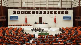 TBMM Genel Kurulu’nda İkinci Devre Başkanlık Divanı Belirlendi