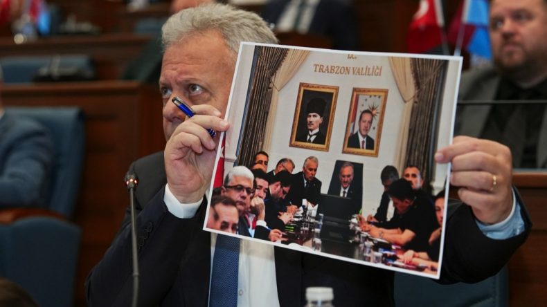 Trabzon’da Tepkiler Artıyor: AKP İl Başkanı Neden Çağrılmadı?
