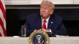 Trump, İsrail ve Greta ile Alay Etti