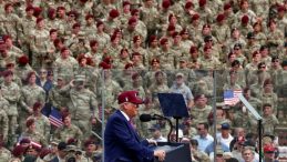 Trump’a Suikast Önlemi: Orduya Fanustan Seslendi
