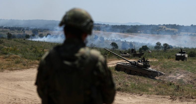 Trump'ın Talebi, NATO'nun Onayı: Türkiye'nin Askeri Harcamaları Artacak