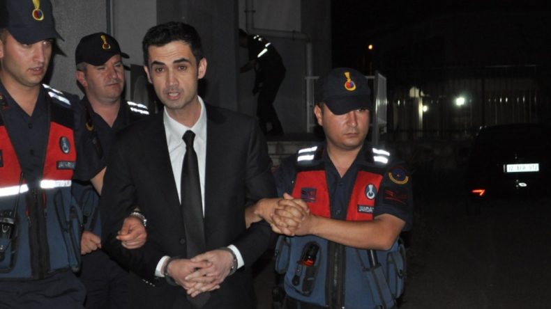 Tutuklu Belediye Başkanı İfadesini Verdi, İki Meclis Üyesi Gözaltına Alındı