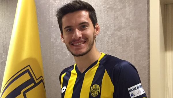 Umut Nayır