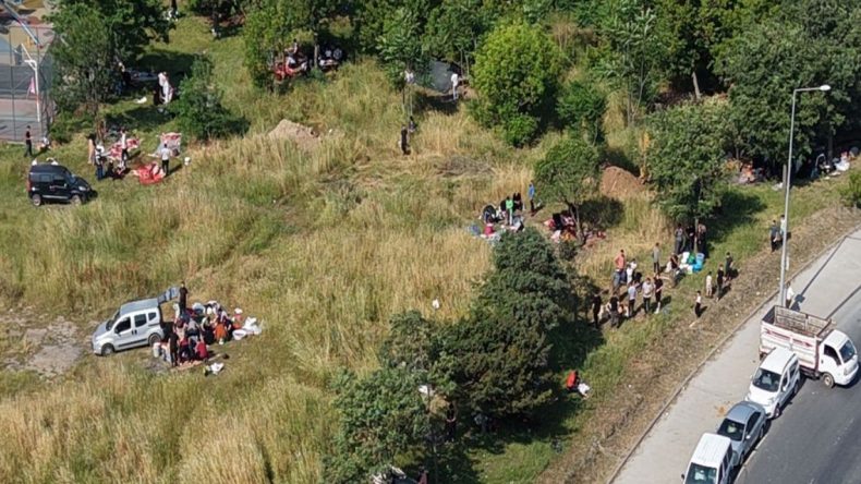Uyarılar Hiçe Sayıldı! Kurbanlar Hijyensiz Ortamlarda Kesildi