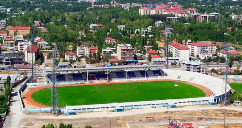 Vanspor İstanbul'a taşınıyor: Taraftarlar şampiyonluğa sevinemedi