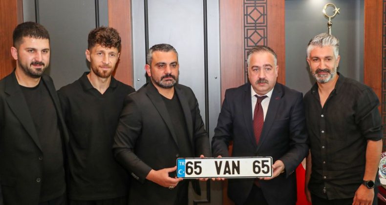 Vanspor’a Şampiyonluk Hediyesi