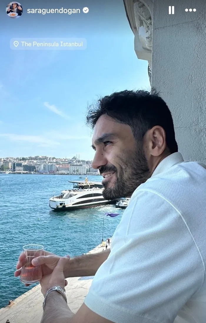 İlkay Gündoğan Boğaz Kenarında