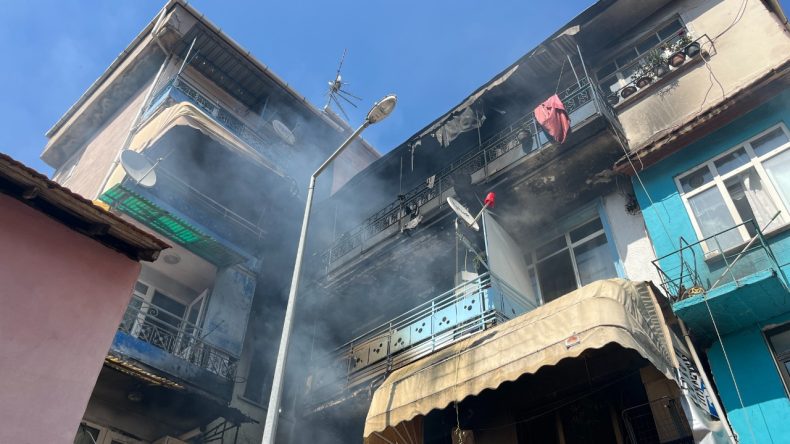 Yanan katta korku dolu anlar
