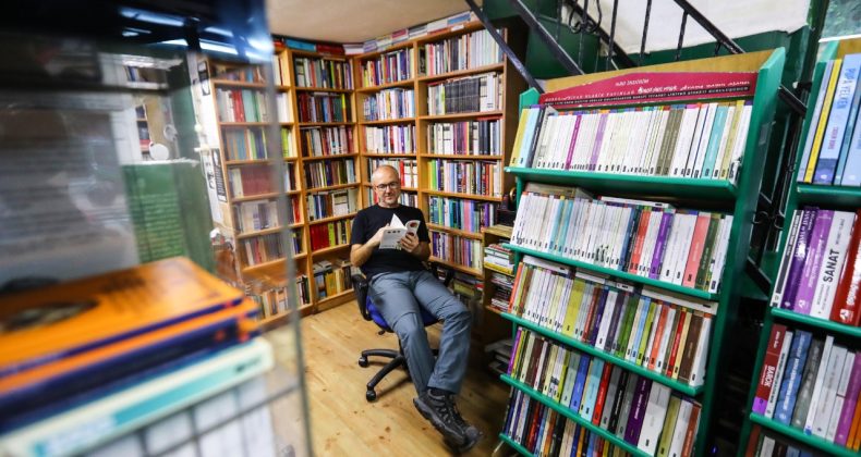 Yayıncılık Sektöründe Düşüş: Kitap Üretiminde Sert Azalma