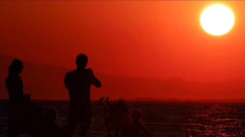 Yaz Mevsiminde Hava Durumu Nasıl Olacak? Uzmanların Yanıtları