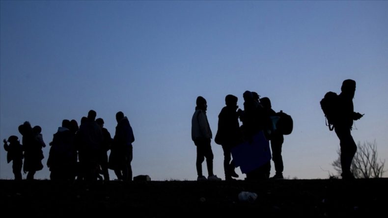Yerlikaya: 446 Göçmen Yakalandı