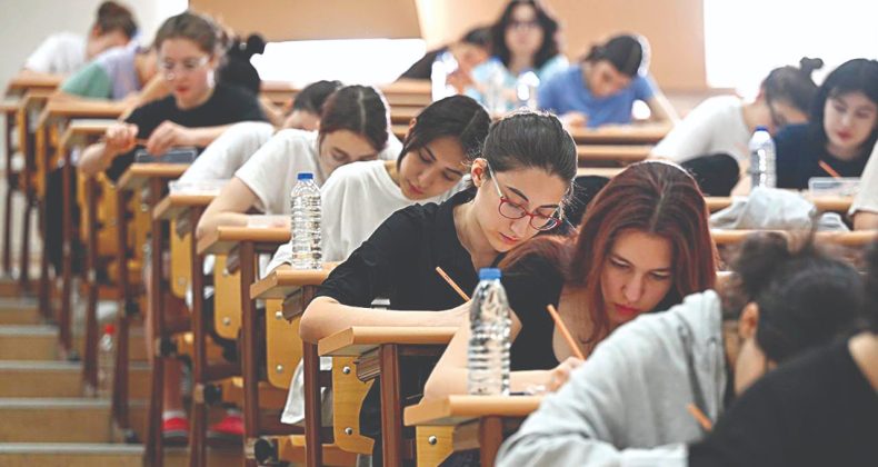 YÖK’ün Kasasına 1 Milyar Lira