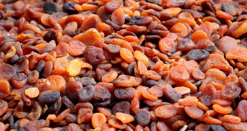 Zirai Don, Kayısı Fiyatlarını Sarmaladı: Kilosu 1000 Lirayı Geçti