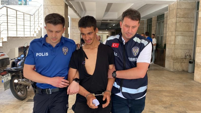 'İki saattir balık tutamadın' diyerek gasp etti