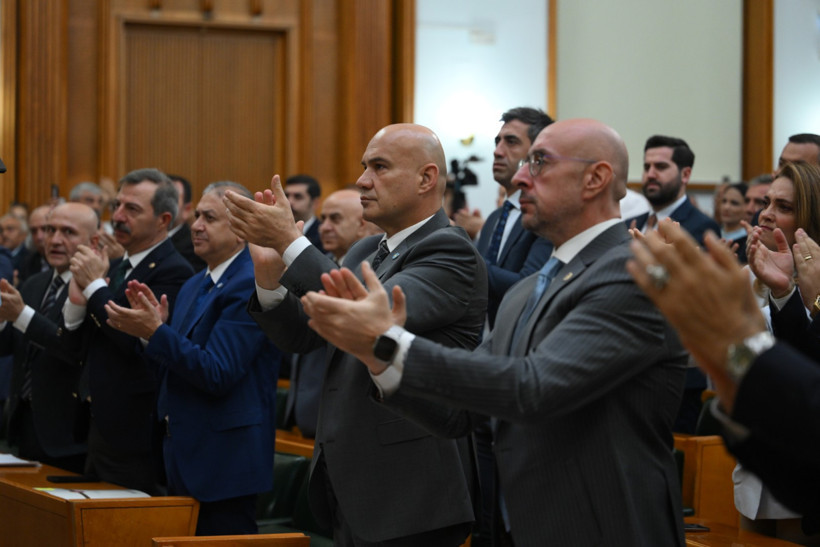 İhanet ve esaret