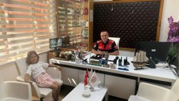 5 Yaşındaki Aslı Köyünü Facianın Kıyısından Kurtardı
