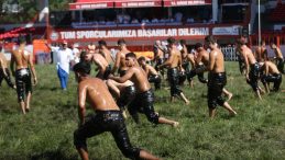 664. Kırkpınar Yağlı Güreşleri’ndeki Başpehlivanlar Gösteri İçin Hazır