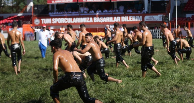 664. Kırkpınar Yağlı Güreşleri’ndeki Başpehlivanlar Gösteri İçin Hazır