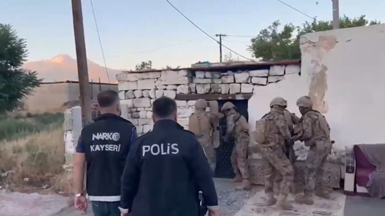 78 İl'de Uyuşturucu Operasyonu Düzenlendi