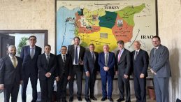 ABD'li Şirketlerin Suriye İlgisi: İsrail Saldırısı Sırasında CEO'lar Toplantıdaymış