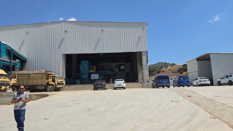 Atık Tesisinde Bebek Cesedi Bulundu: Göbek Bağını Kesmeden Atılmış