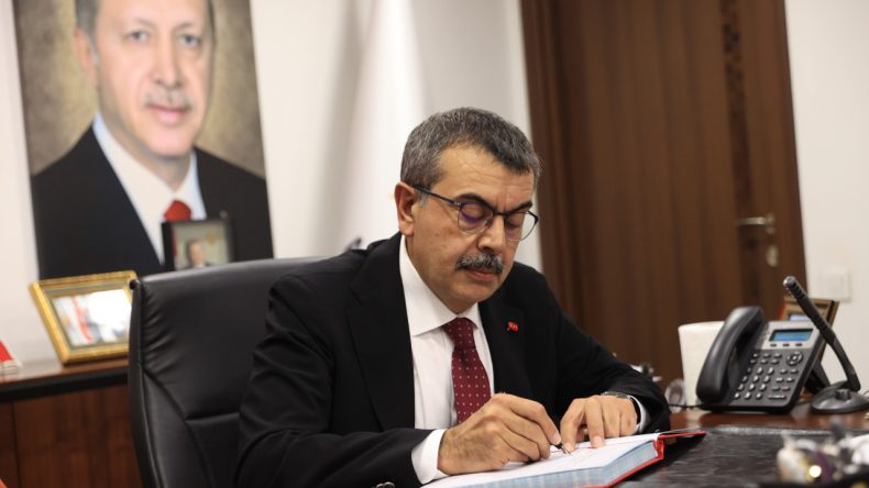 Bakan Tekin'den 719 Birinci Hakkında Açıklama: Çok Normal