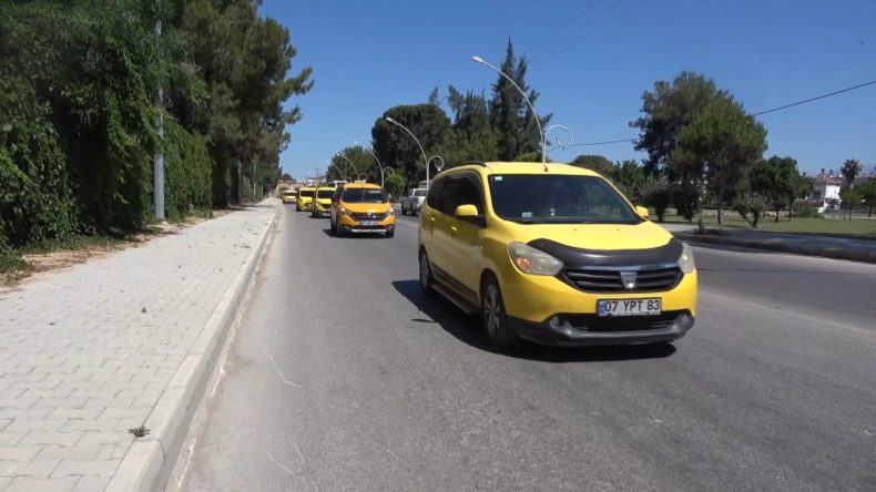 Belek'te Taksiciler Eylem Yaptı