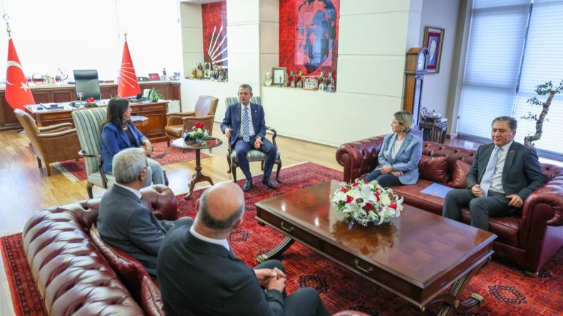 CHP'den Komisyon Kararı