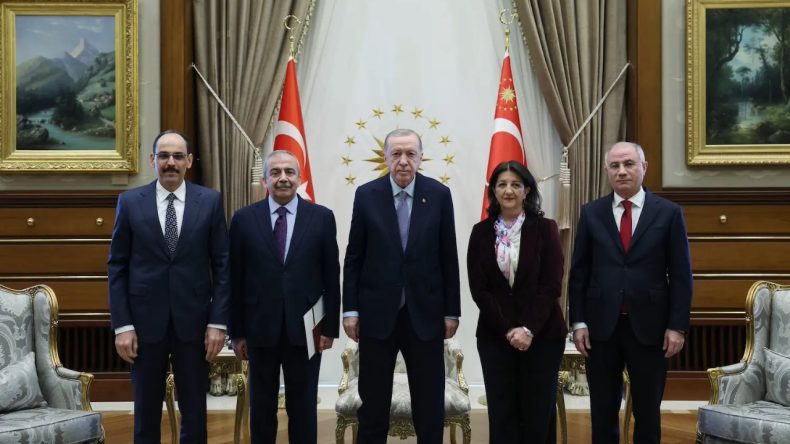 DEM Parti ile Görüşme Öncesi Önemli Mesaj: Erdoğan'ın Konuşması Kritik