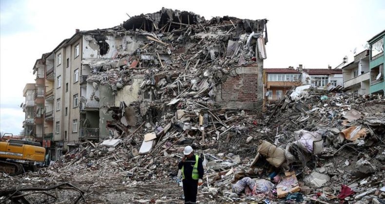 Deprem Bölgesinde Mücbir Sebep Hali Uzatıldı