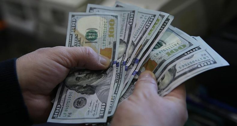 Dolar 40 Liraya Yaklaştı
