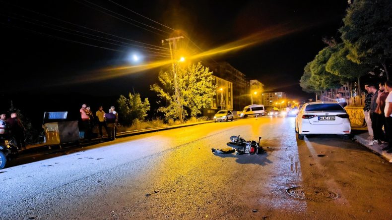 Feci kazada 25 yaşındaki motosikletli öldü