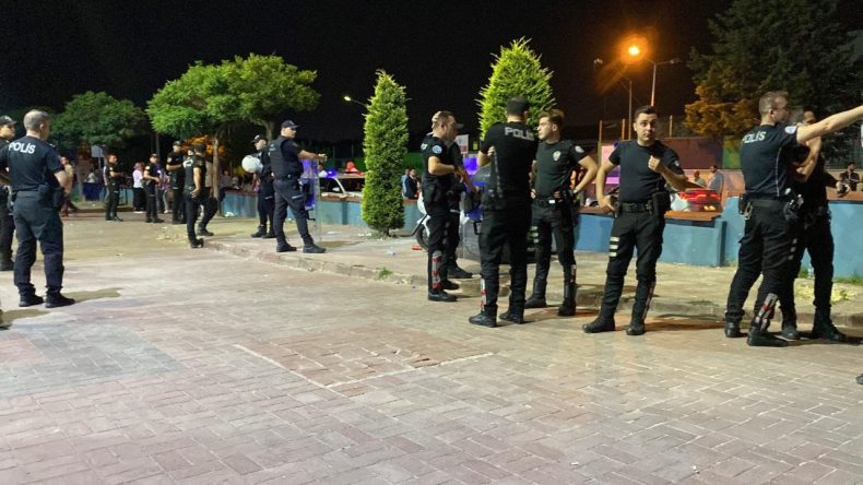 Gelin ve Damat Tarafı Oyun Yüzünden Kavga Etti: 25 Gözaltı, 5 Yaralı