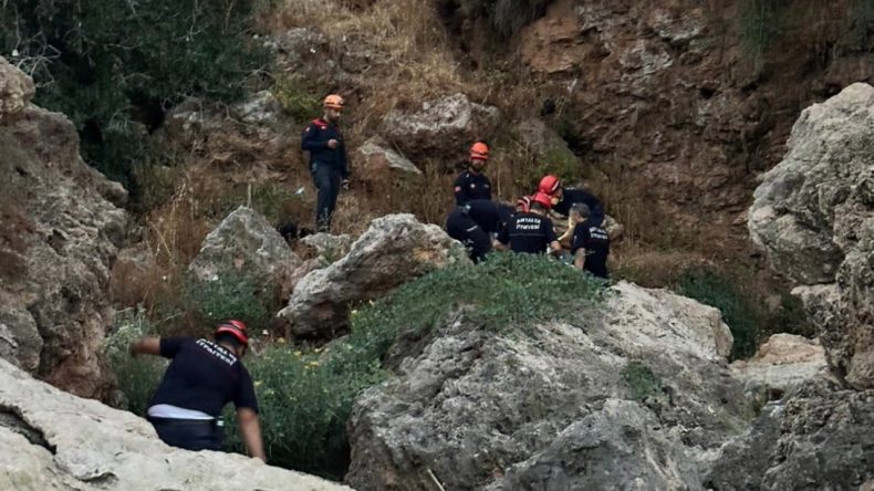 Genç Turist Falezden Düşerek Hayatını Kaybetti