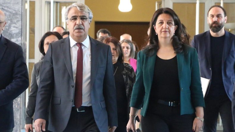 İmralı'dan dönen DEM Parti heyeti, Erdoğan'la görüşecek