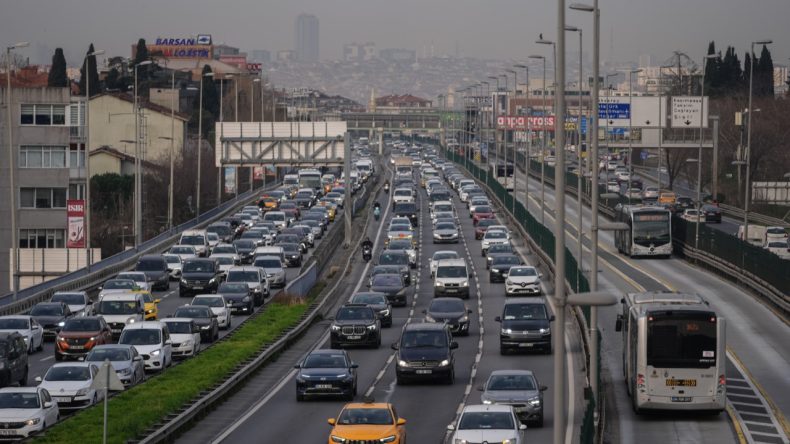 İstanbul'da Kapatılan Yollar Duyuruldu