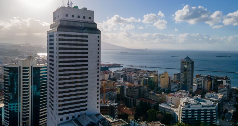 İzmir'de Hilton Hisseleri Devrilmek Üzere