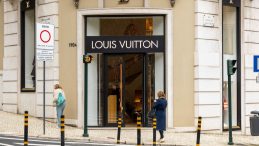 Louis Vuitton’a Siber Saldırı: Müşteri Bilgileri Çalındı
