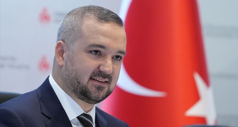 Merkez'den Londra'da Dikkat Çeken Faiz Mesajı