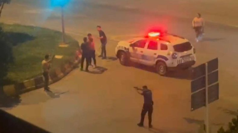 Muş’ta Silahlı ve Sopalı Kavga: Polis Havaya Ateş Açtı