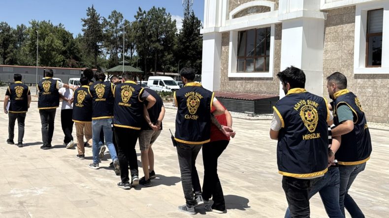 Müfettişlere Rüşvet Gözaltısı
