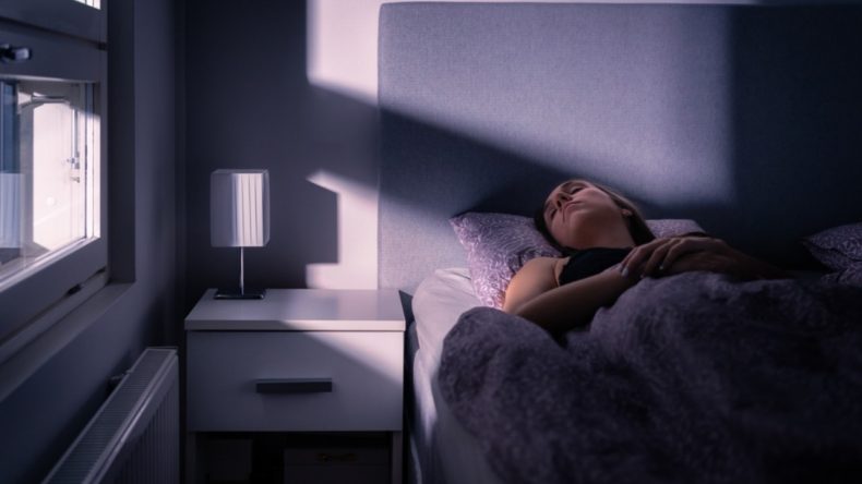 Pencereniz açık uyuyorsanız bir daha düşünün: Sağlığınız tehlikede