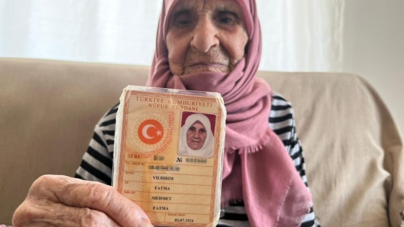 Tam 101 yaşında: 24 torunu var, torunun torununu gördü