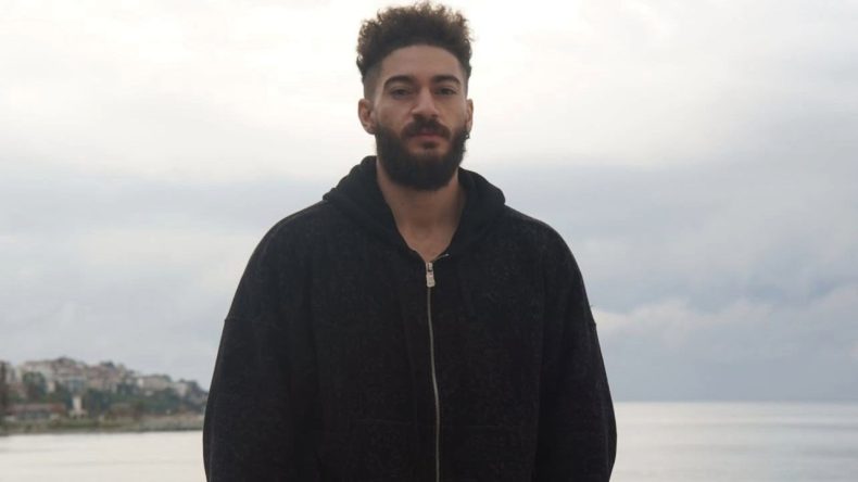 Testo Taylan, 14 Yaşındaki Çocuğu Darbettiği İddiasıyla Gözaltına Alındı