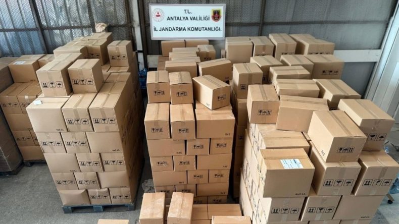 Üretim Tesisi Gibi Evler! Antalya'da 46 Bin Litre Sahte İçki Ele Geçirildi
