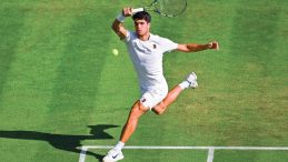 Wimbledon'da Favoriler Yarı Finalde