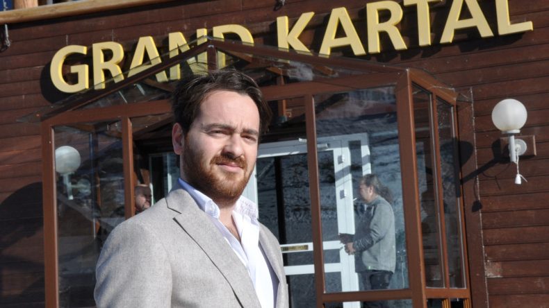 Yanan Otelin Müdürü: Tahliyemi İstemiyorum