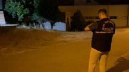 Yolda Otururken Tüfekle Vuruldu